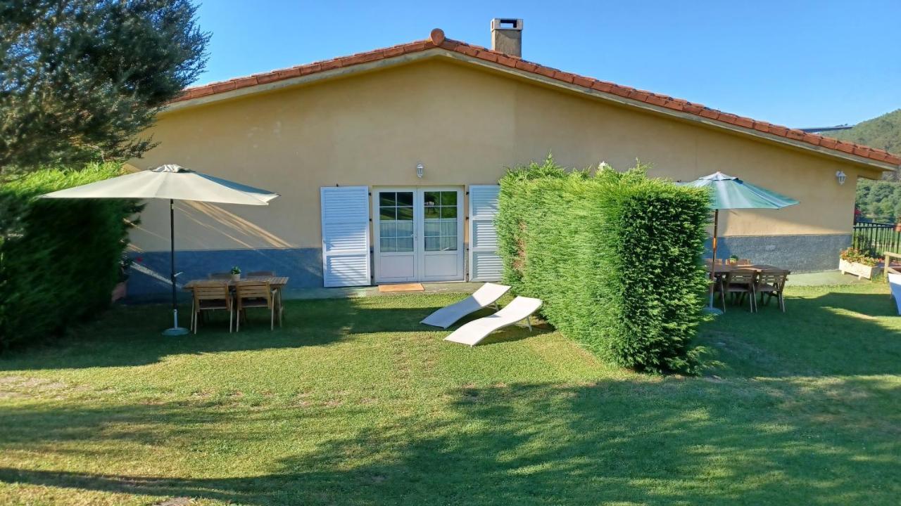 Apartamentos El Otero De Cudillero Soto de Luiña Eksteriør billede