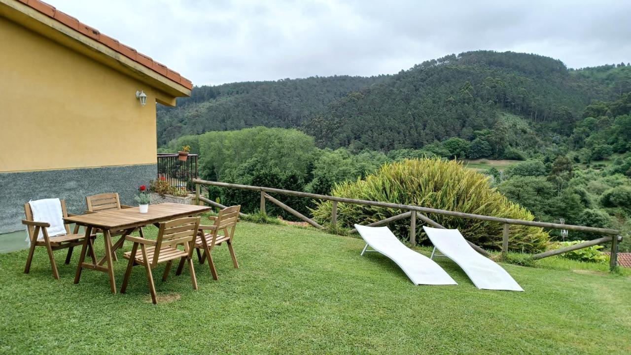 Apartamentos El Otero De Cudillero Soto de Luiña Eksteriør billede