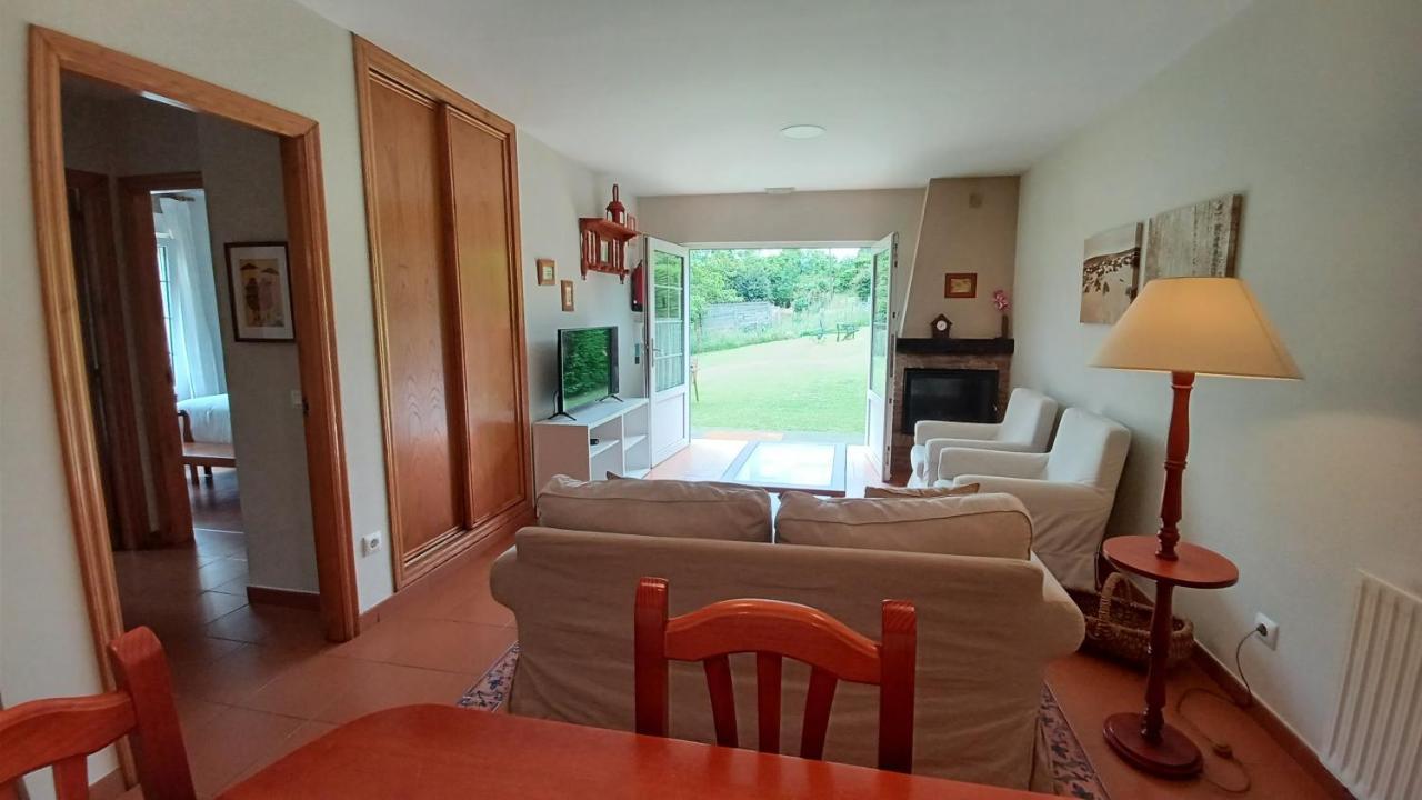 Apartamentos El Otero De Cudillero Soto de Luiña Eksteriør billede