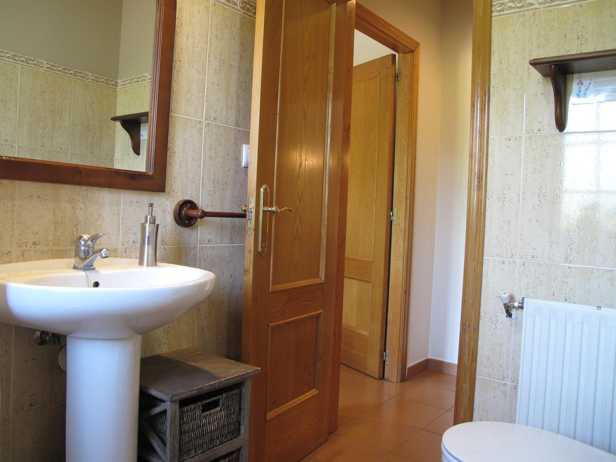 Apartamentos El Otero De Cudillero Soto de Luiña Eksteriør billede